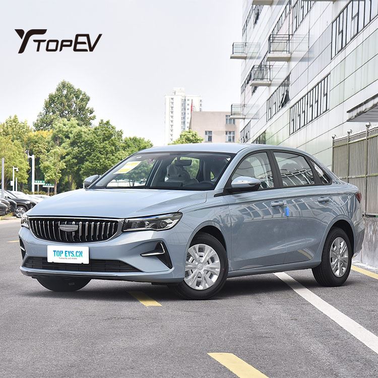 Voiture à essence Geely Emgrand 1,5 L CVT 2025